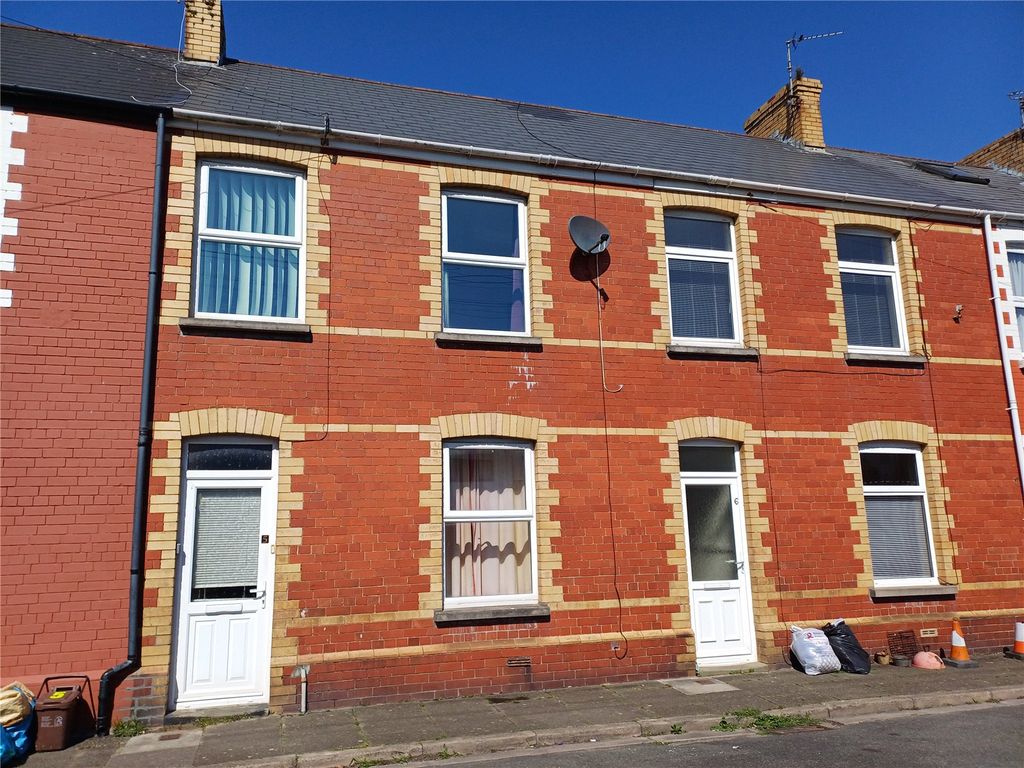 Property photo 1 of 10 Picture No. 02
