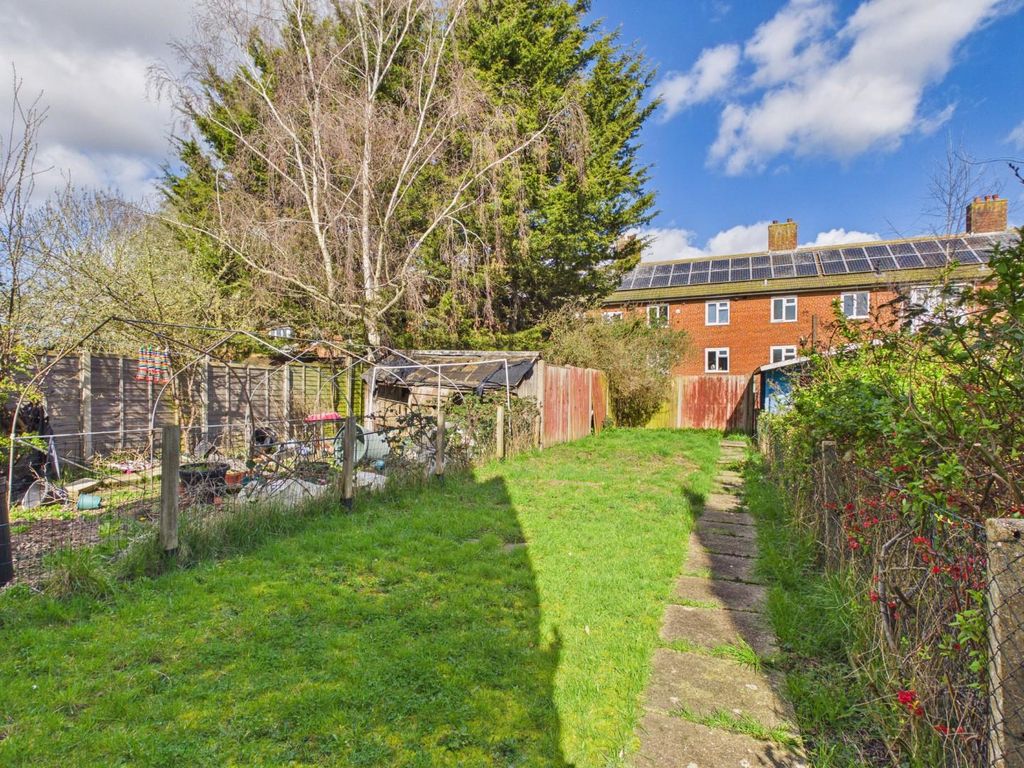 Property photo 1 of 23 Cam05010G0-Pr0032-Still023.Jpg