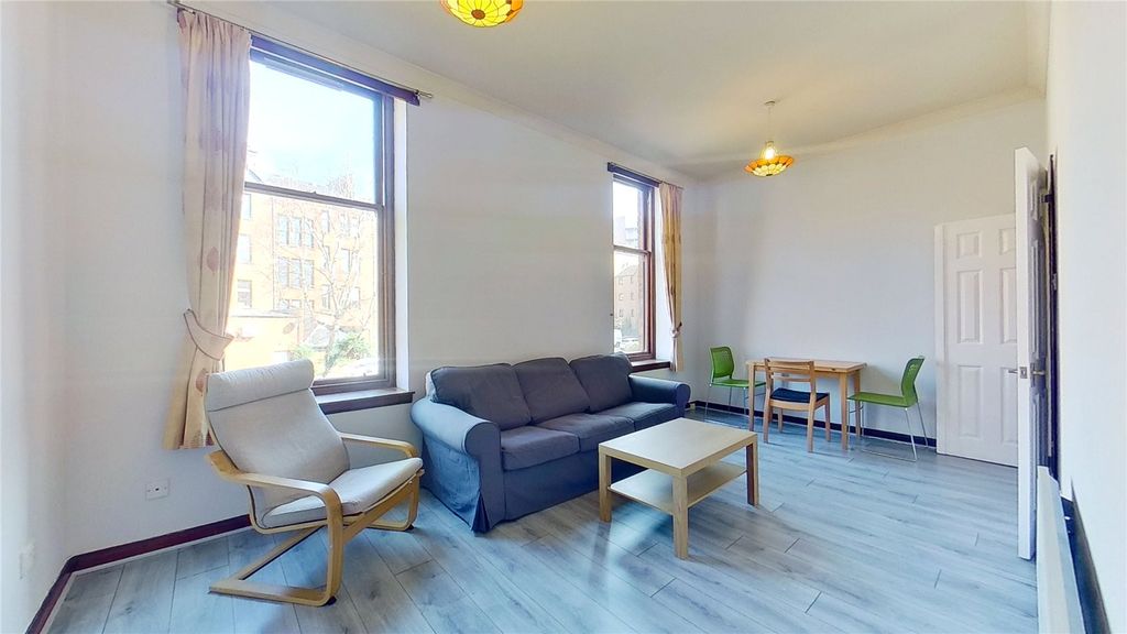 Property photo 2 of 7 Photo 2