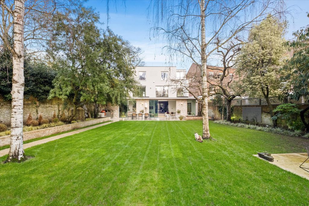 Property photo 1 of 23 Image