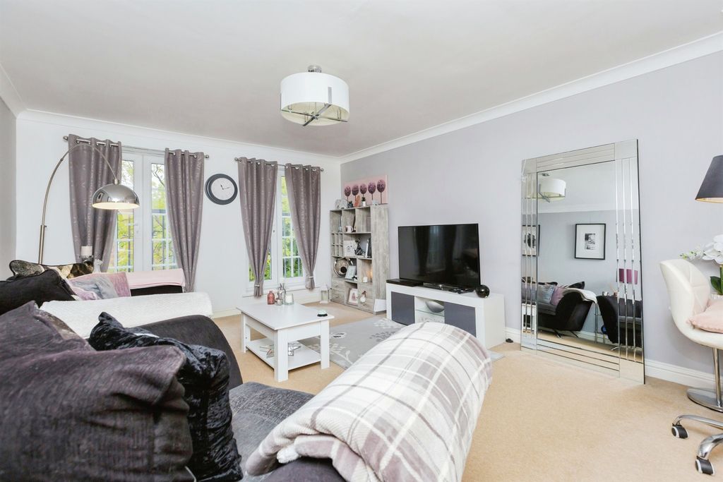 Property photo 2 of 19 First Floor Landing