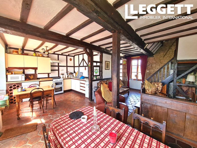 Property photo 2 of 10