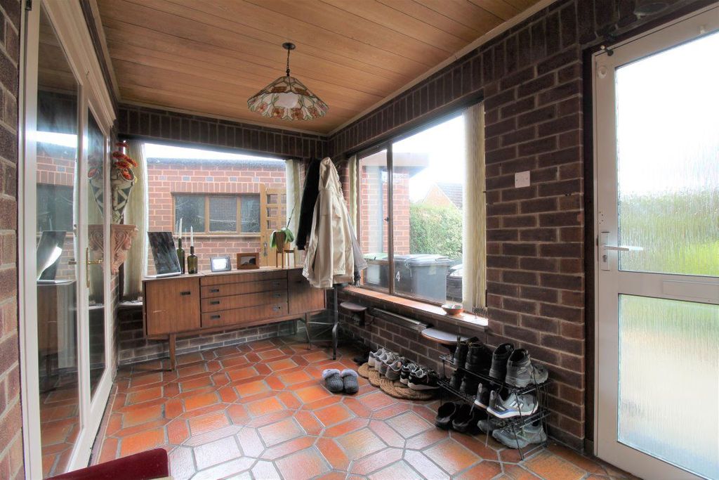 Property photo 3 of 24