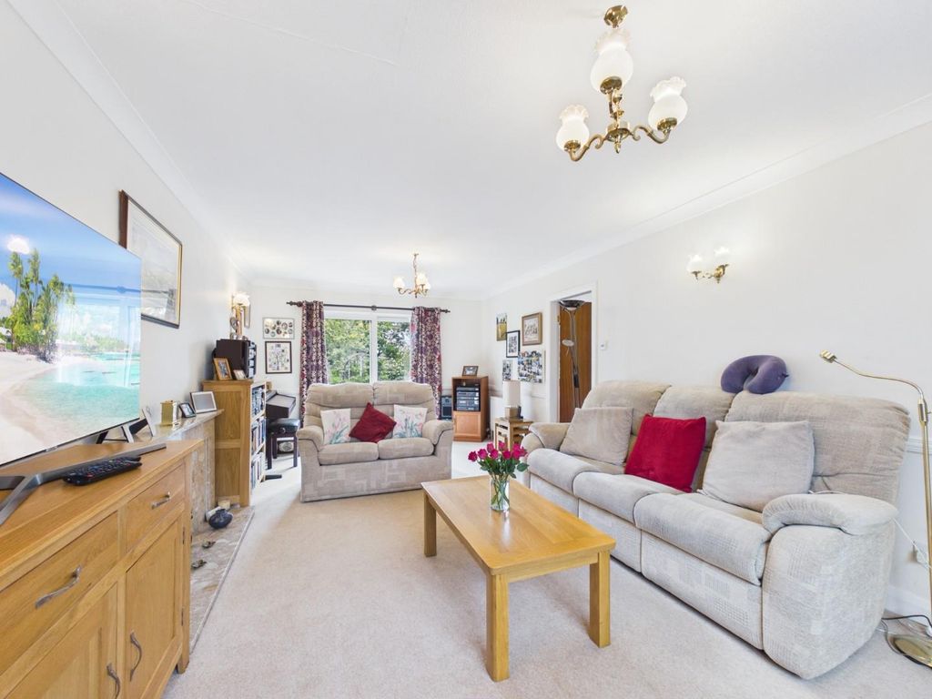 Additional image 4 of 5 bed property for saleDalesway, Eldwick, Bingley BD16