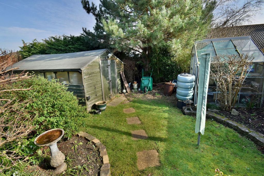 Property photo 3 of 13