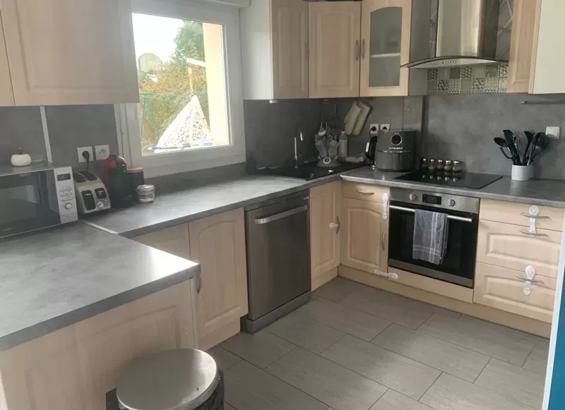 Property photo 2 of 13