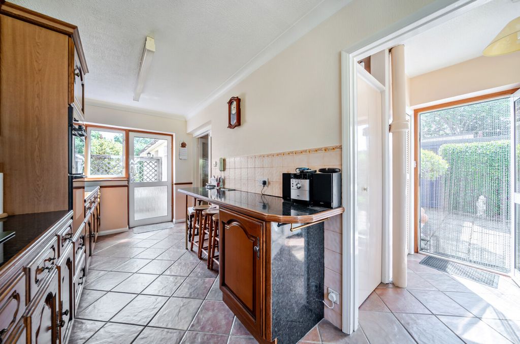 Property photo 3 of 15 1492774-3-6A4Fdb4...