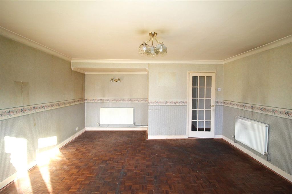 Property photo 3 of 13 Img_5003.Jpg