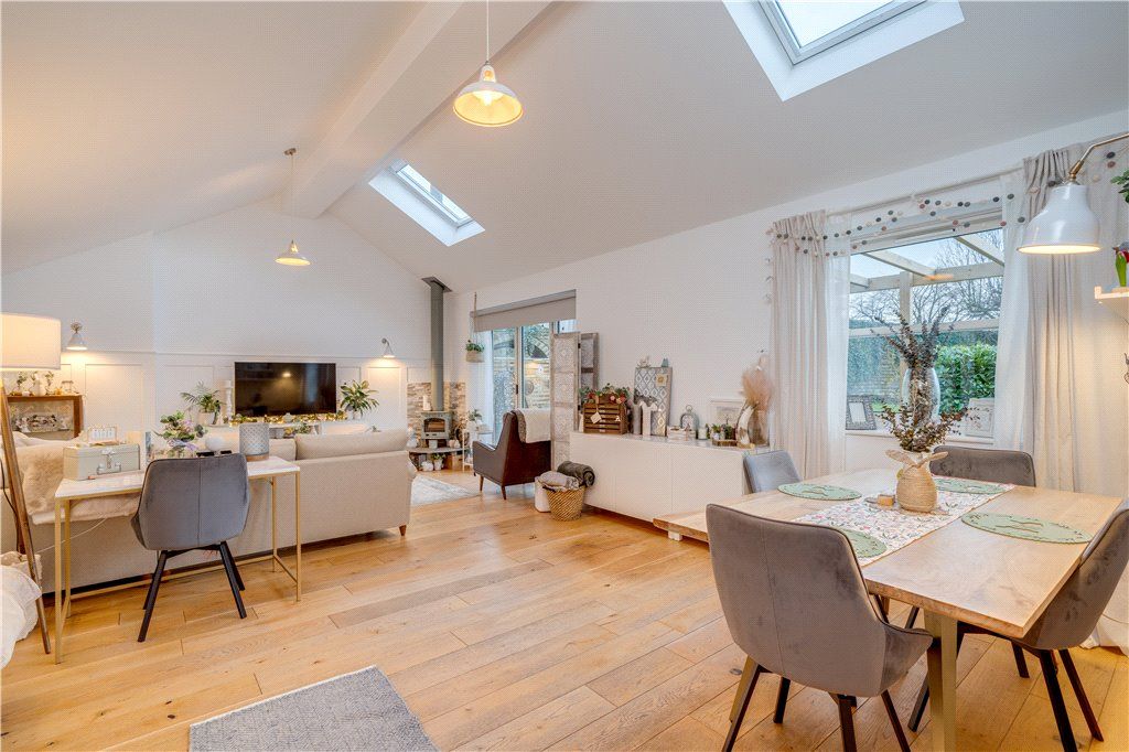 Property photo 2 of 26 Living Area