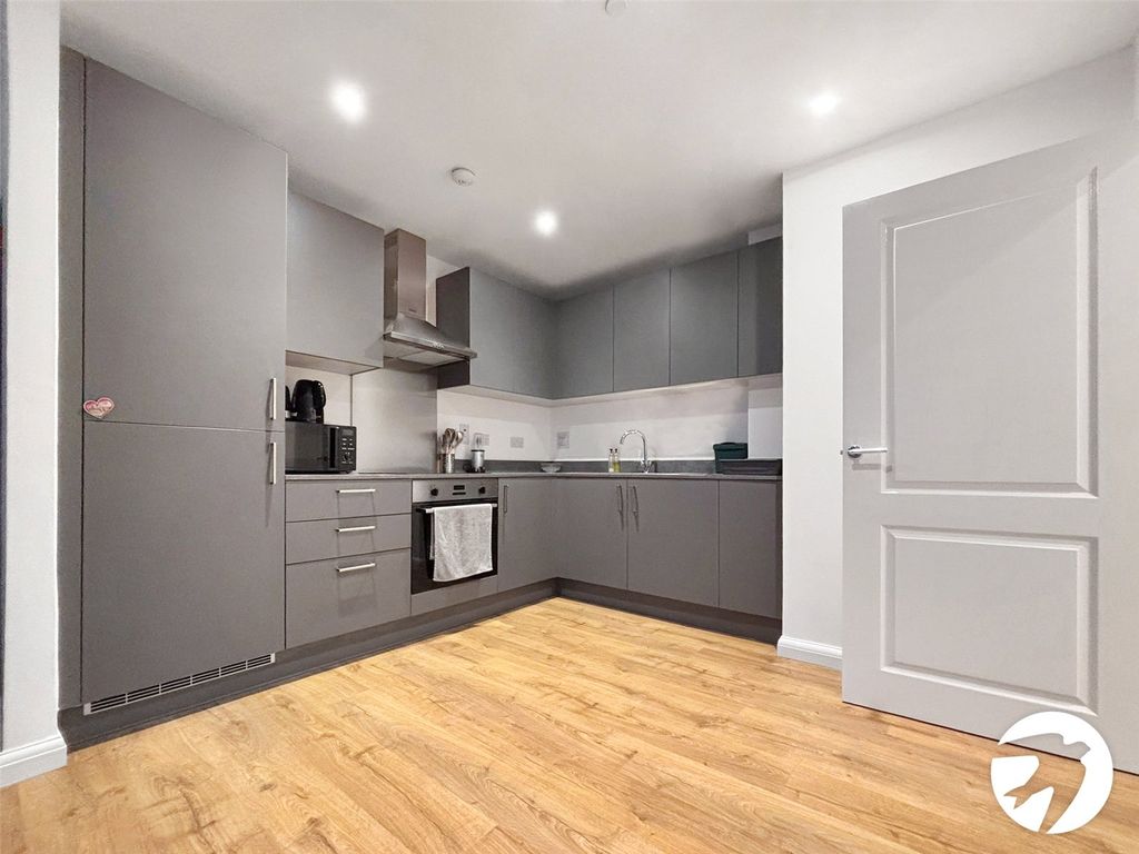 Property photo 3 of 8 Picture No. 05