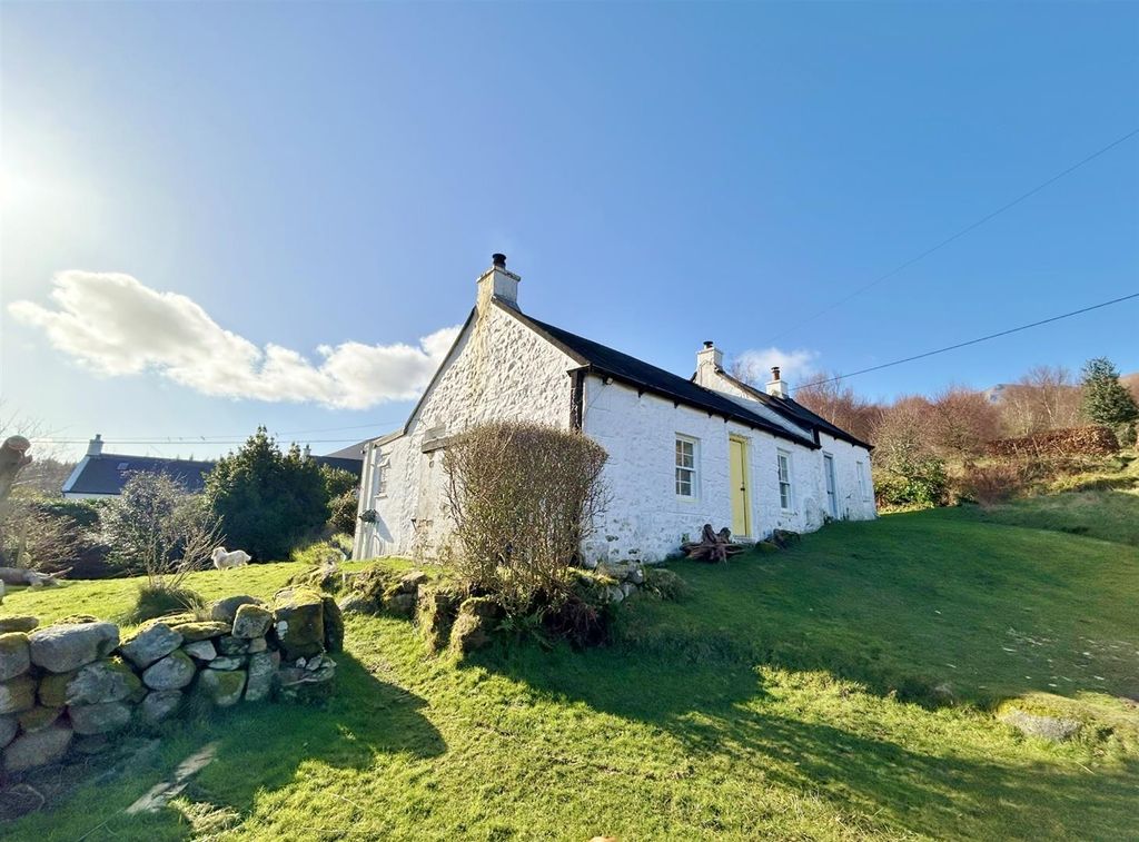 Property photo 1 of 38 Goatfell Cottage