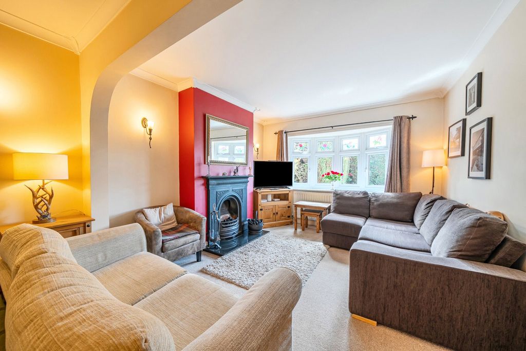 Property photo 2 of 12 1447113-1-69E0Eb2...