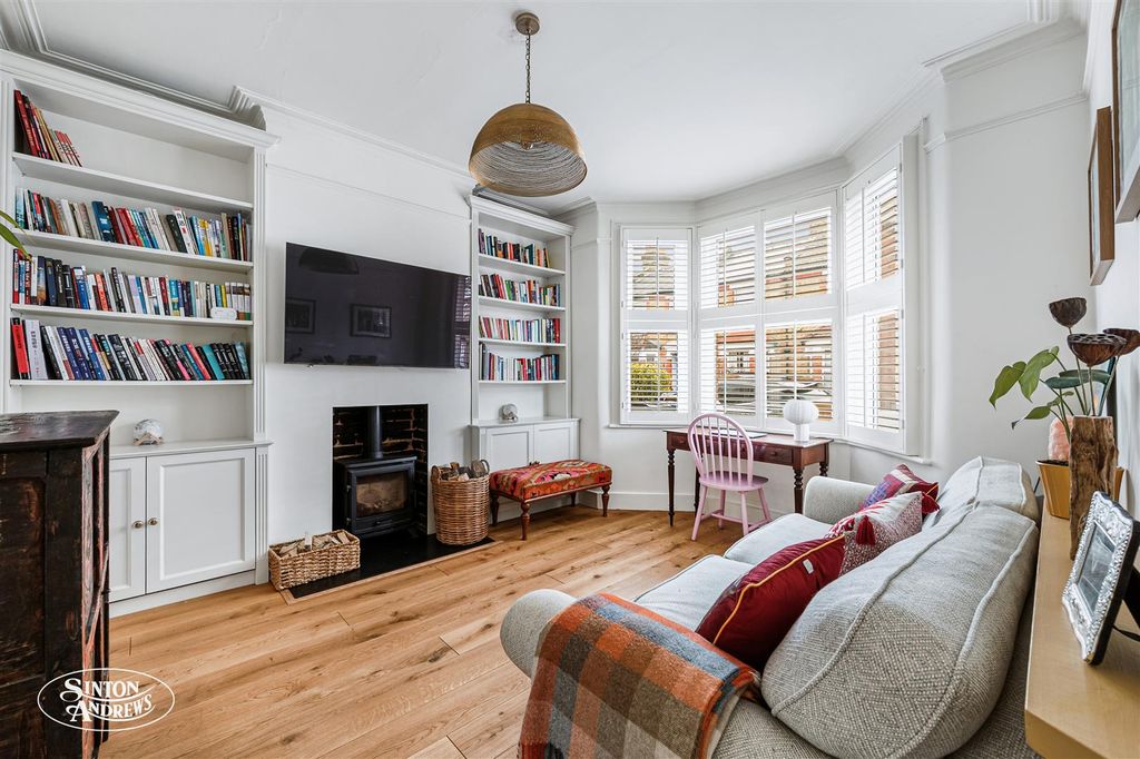 Property photo 3 of 15 51 Salisbury Road-3.Jpg