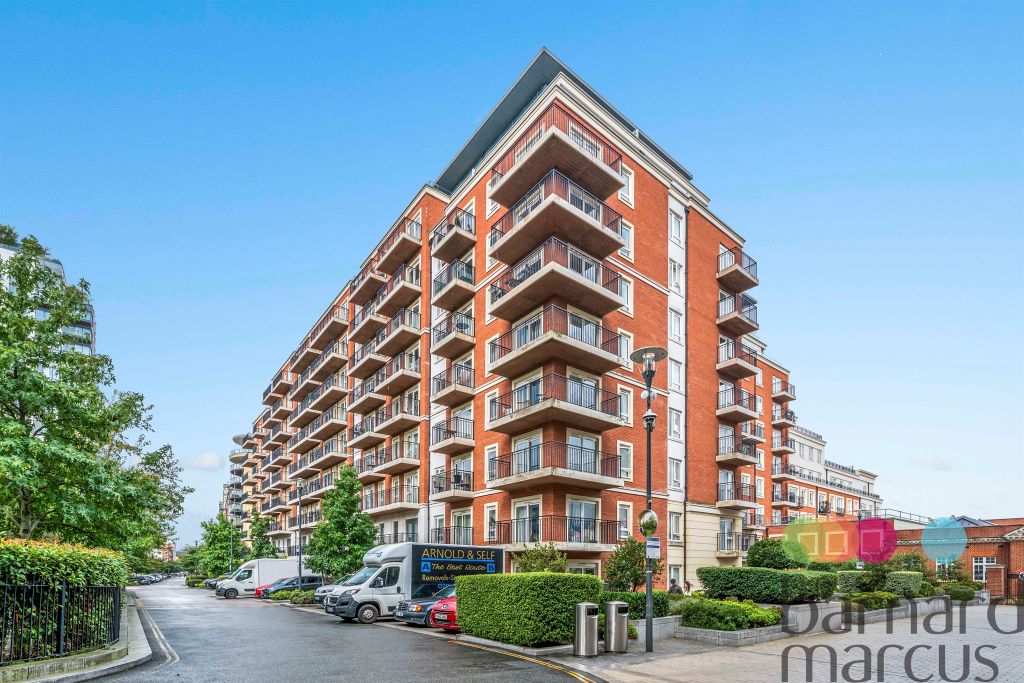 Property photo 1 of 21