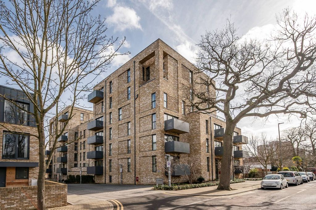 Property photo 1 of 15