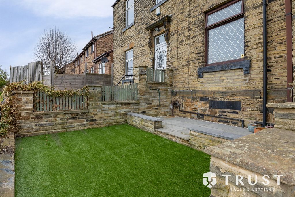 Additional image 25 of 2 bed terraced house for saleBower Lane, Dewsbury WF13