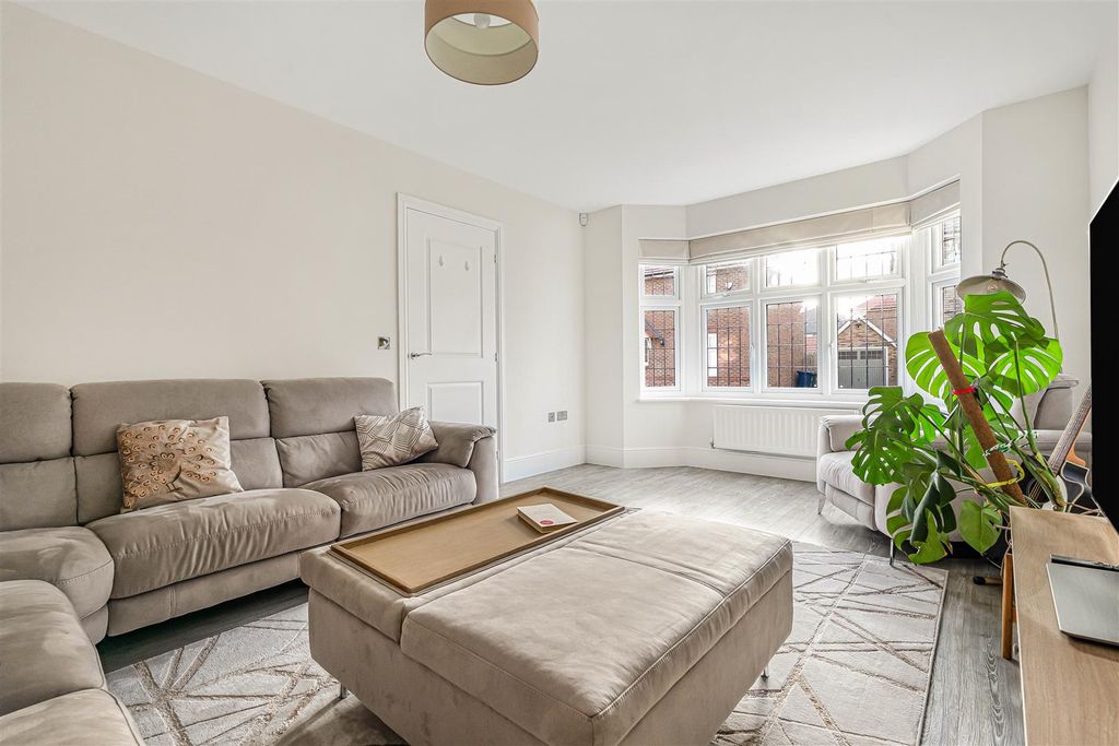 Property photo 3 of 30 19_69090.Jpg