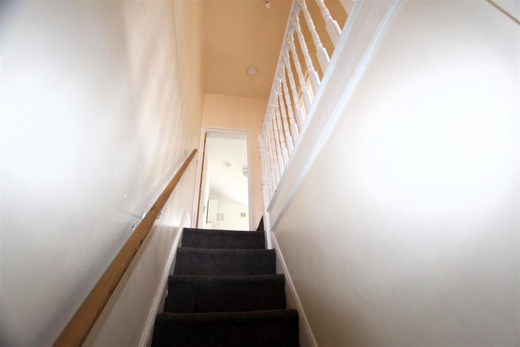 Property photo 2 of 7 10.Jpg