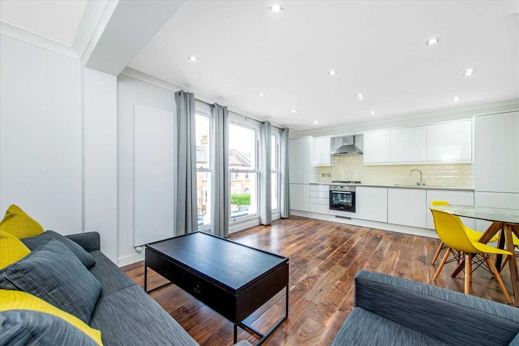 Property photo 2 of 7 Living Area