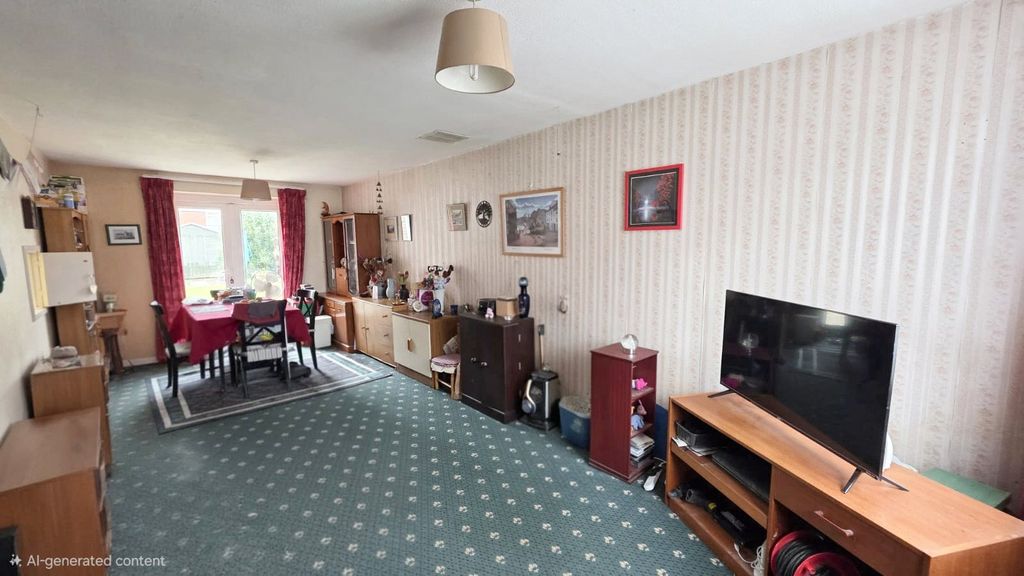 Property photo 2 of 13 Picture No. 02