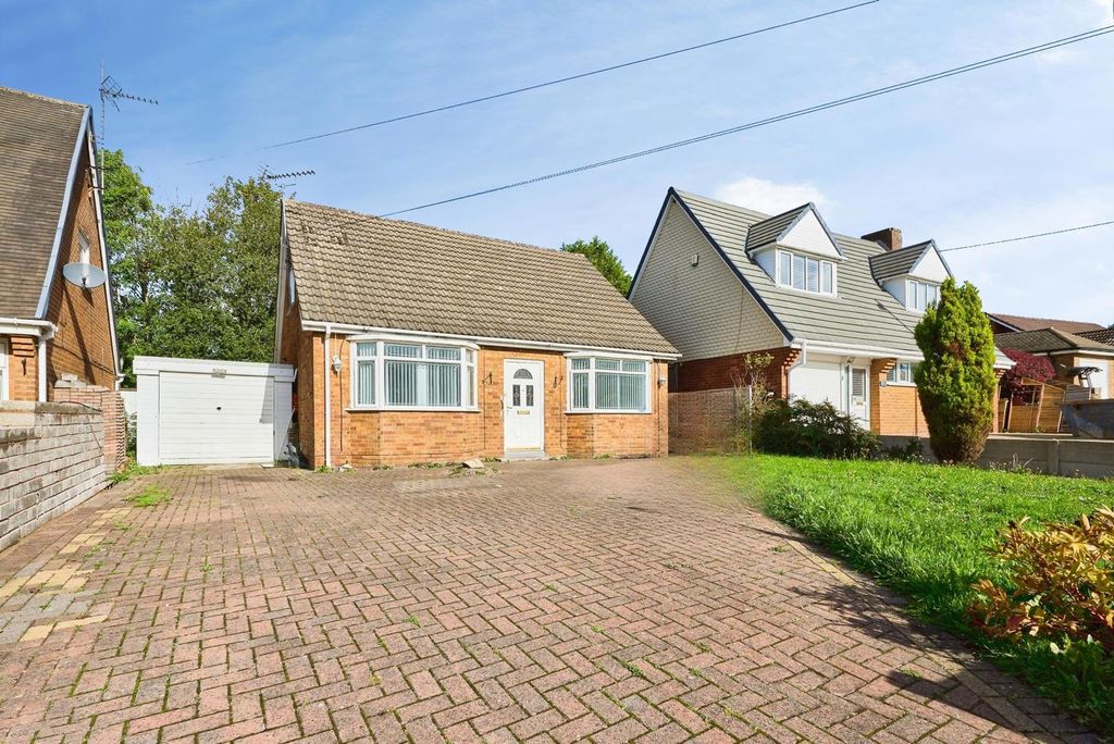 Property photo 1 of 25 Pbox-Img.Jpg