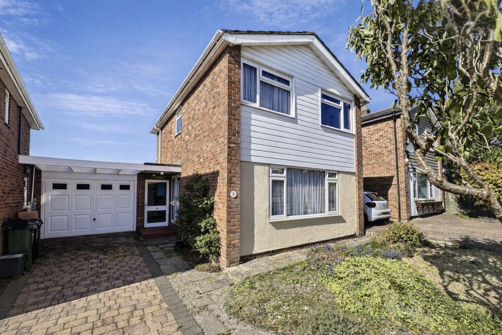 Property photo 1 of 20