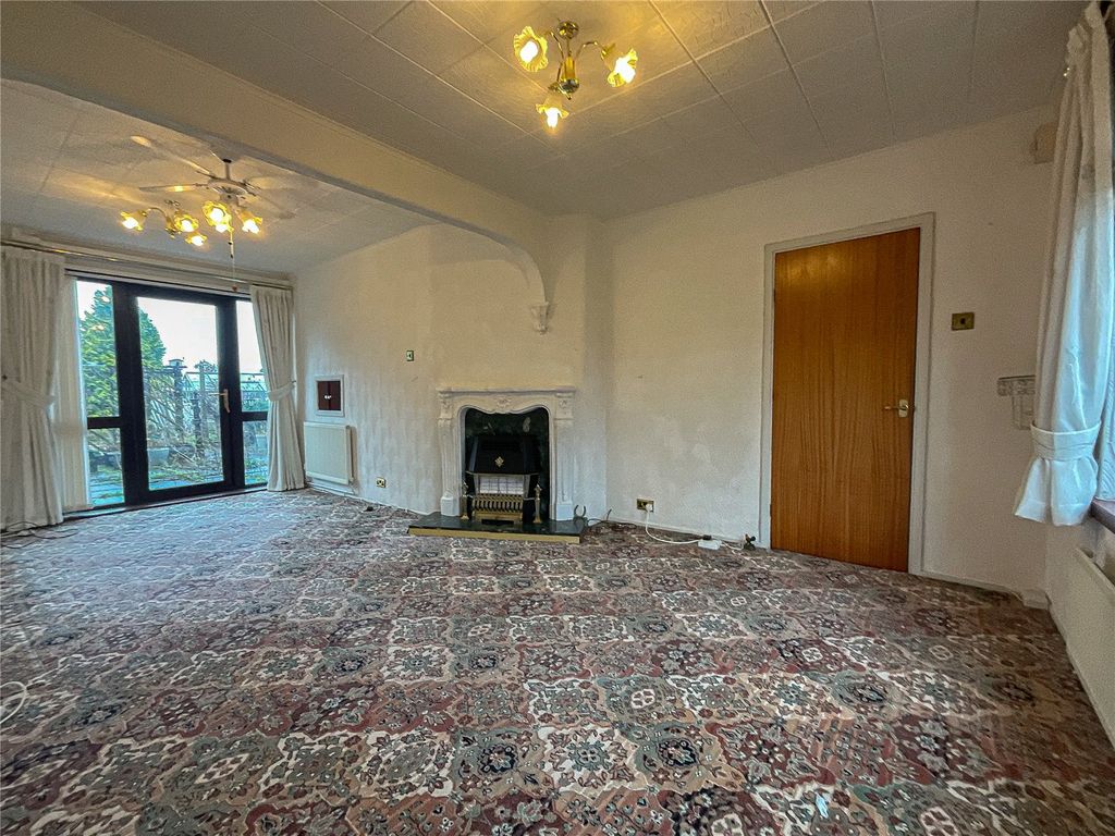 Property photo 3 of 22 Picture No. 03