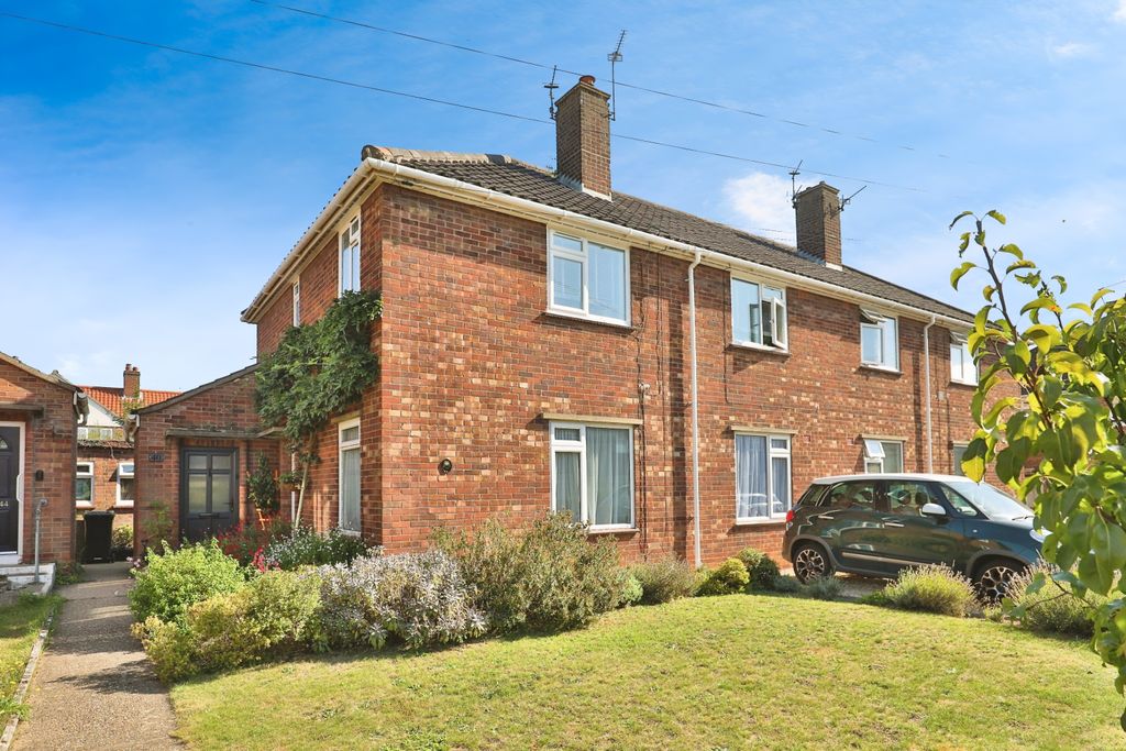 Property photo 1 of 11 Image