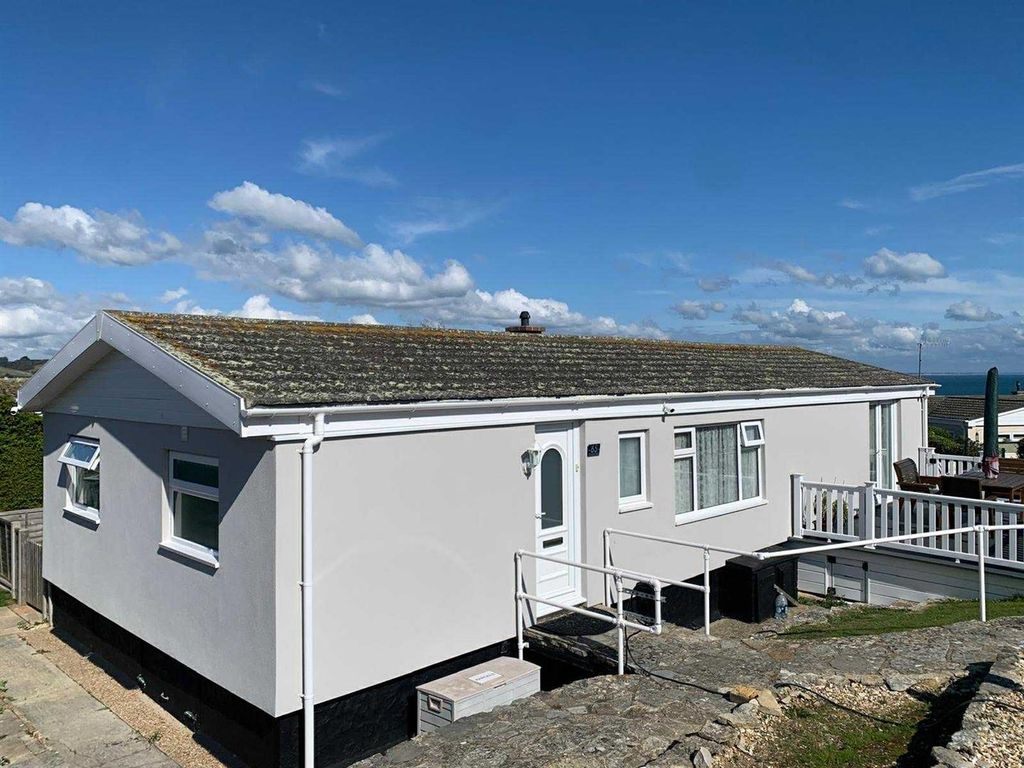 Property photo 1 of 21 65 Hoburne.Jpg