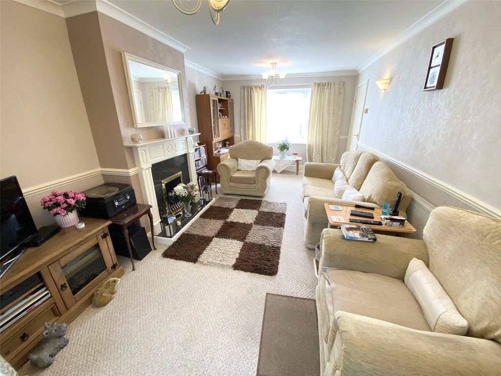 Property photo 3 of 24 Picture No. 09