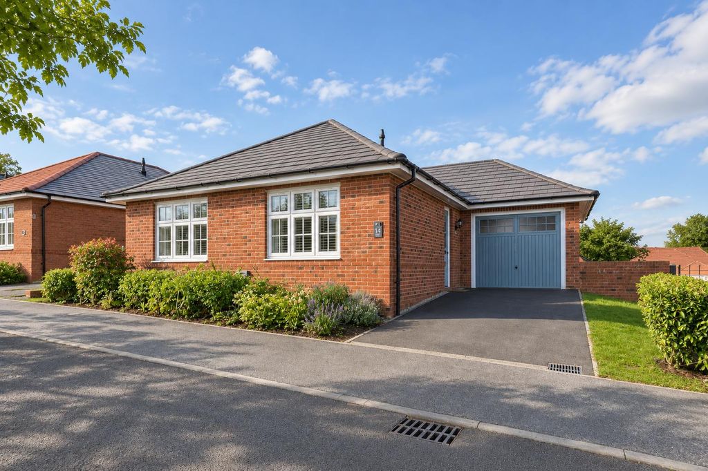 Property photo 1 of 14 7Fa884F5-5Ef1-4716-B7c4-F4Ed088Cbef0.Png