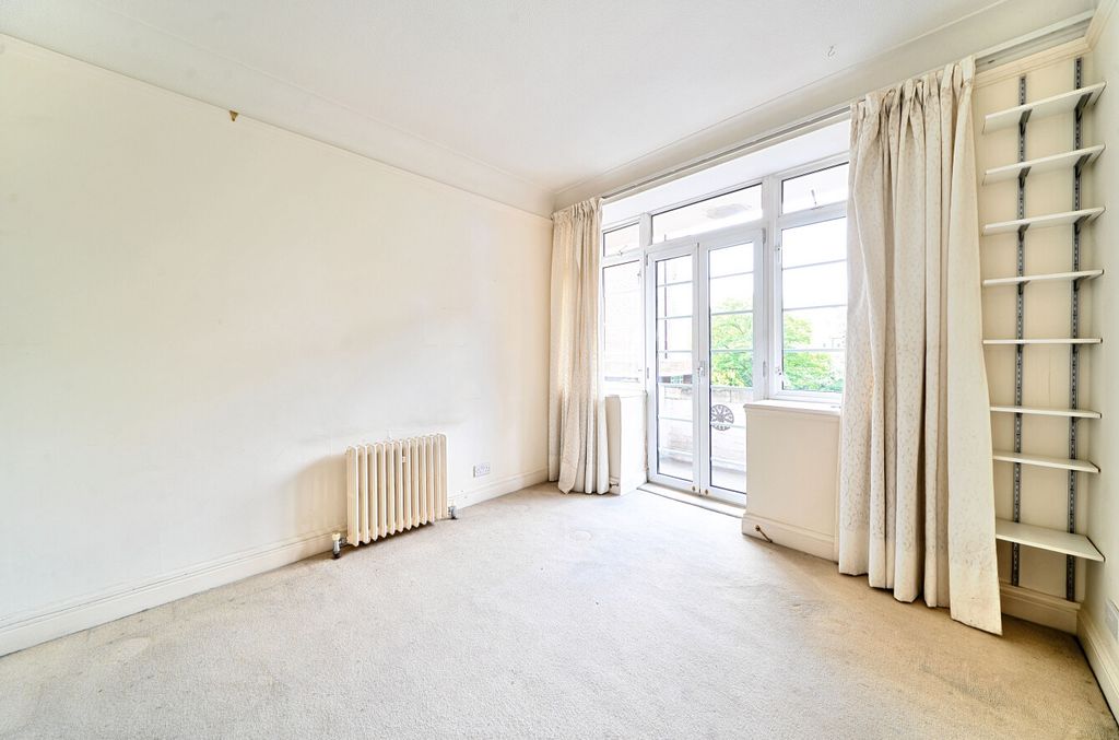 Property photo 3 of 22 1305611-13-6846A4...