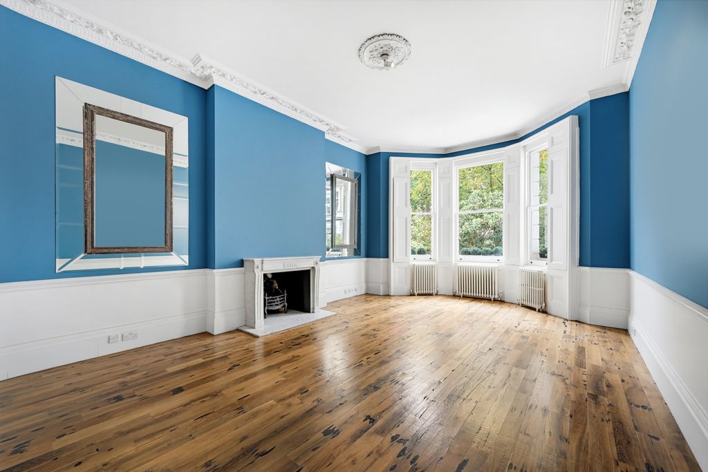 Property photo 1 of 20 Reception Room