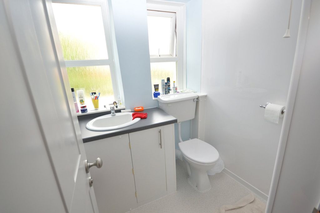 Property photo 2 of 8 Shower Room
