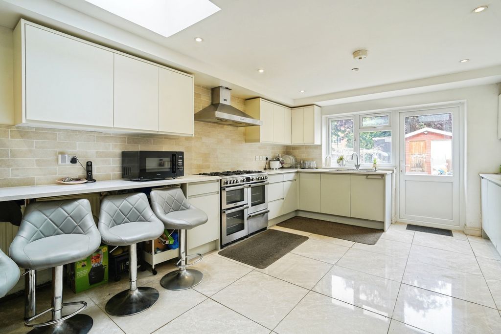 Property photo 1 of 19 Photo