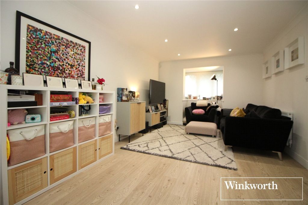 Property photo 3 of 18 Picture No. 18