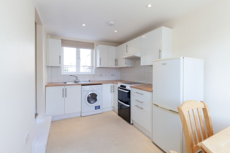 Property photo 2 of 9 206889