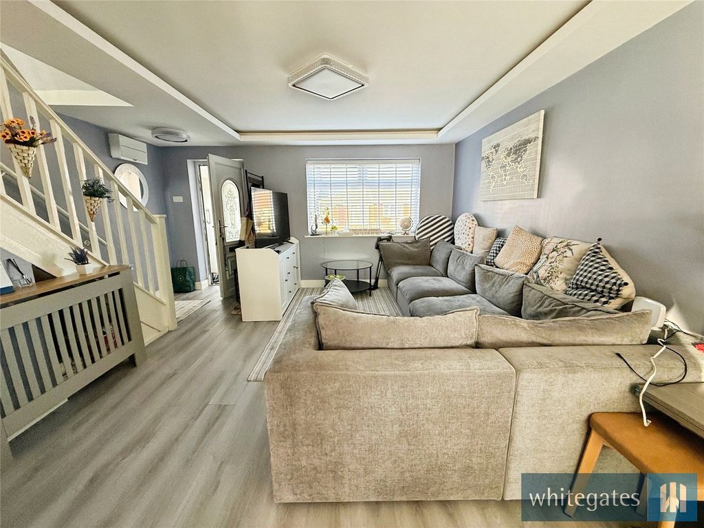 Property photo 3 of 26 Picture No. 56