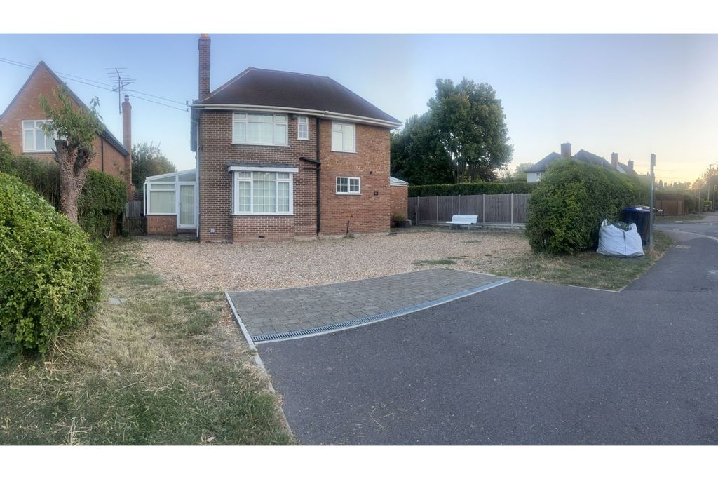 Property photo 1 of 20 Front View