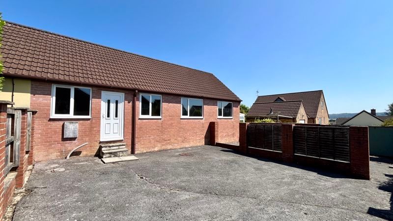 Property photo 3 of 27 Outbuilding
