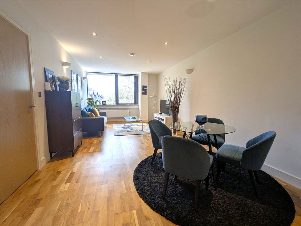 Property photo 2 of 14 Picture No. 07