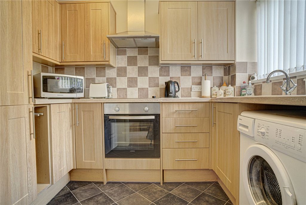 Property photo 2 of 8 Picture No. 02