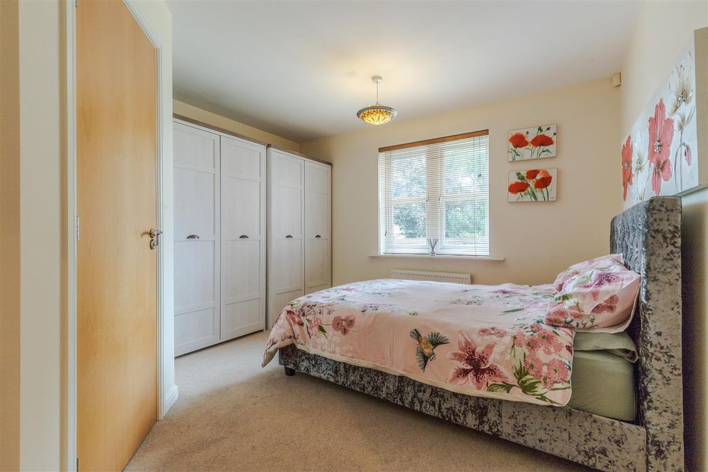 Additional image 6 of 2 bed flat for saleCollum House Road, Scunthorpe DN16