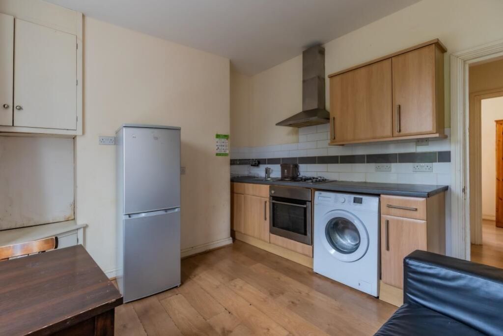Property photo 1 of 6 80d3F45Da214c56B69F3Ffe0ee37Df54