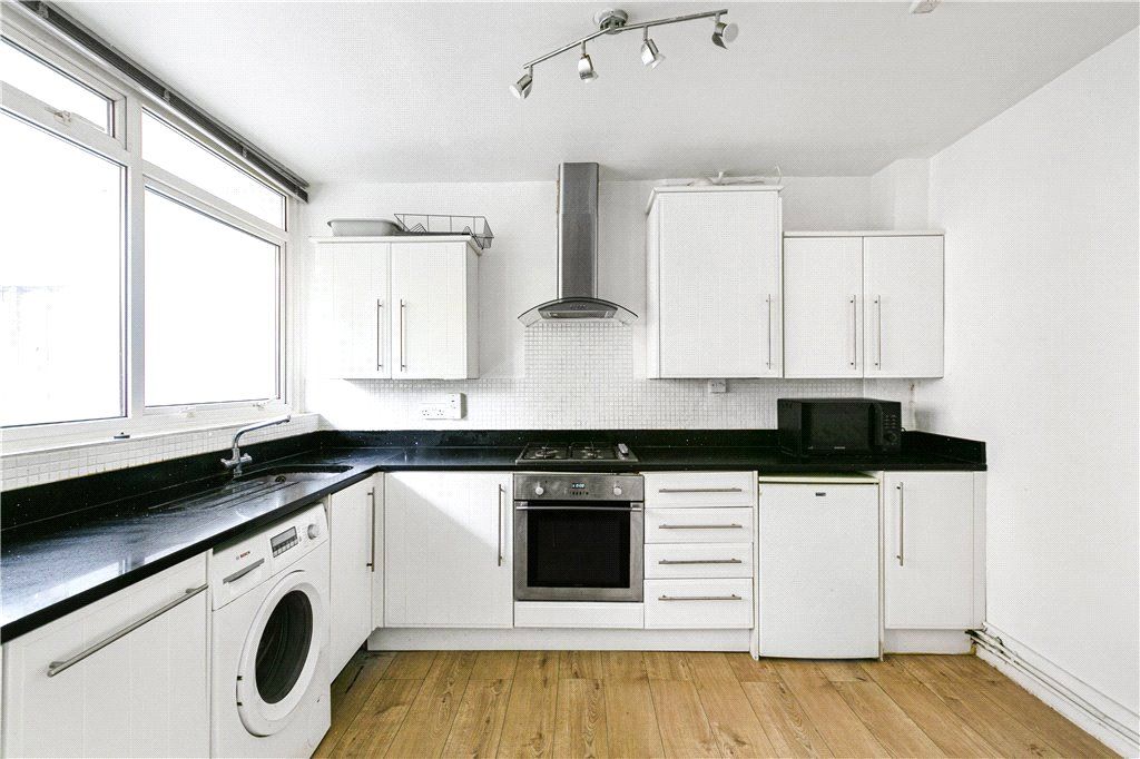 Property photo 2 of 15 Kitchen