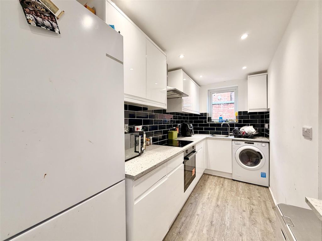 Property photo 1 of 13 Image00009.Jpeg