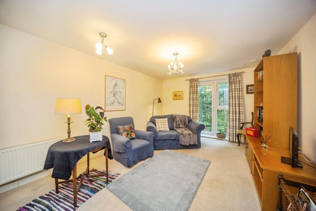 Property photo 2 of 19