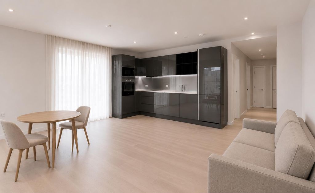 Property photo 1 of 6 Kitchen.Png
