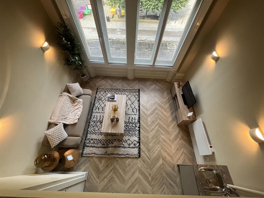 Property photo 2 of 7 Img_2136.Jpg