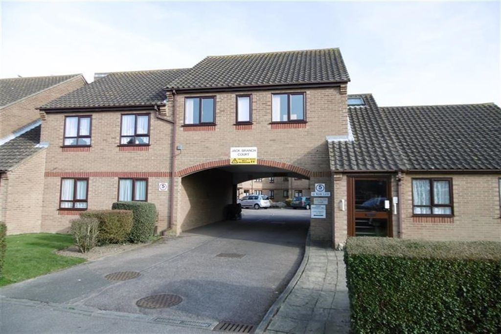 Property photo 1 of 11 (Main)